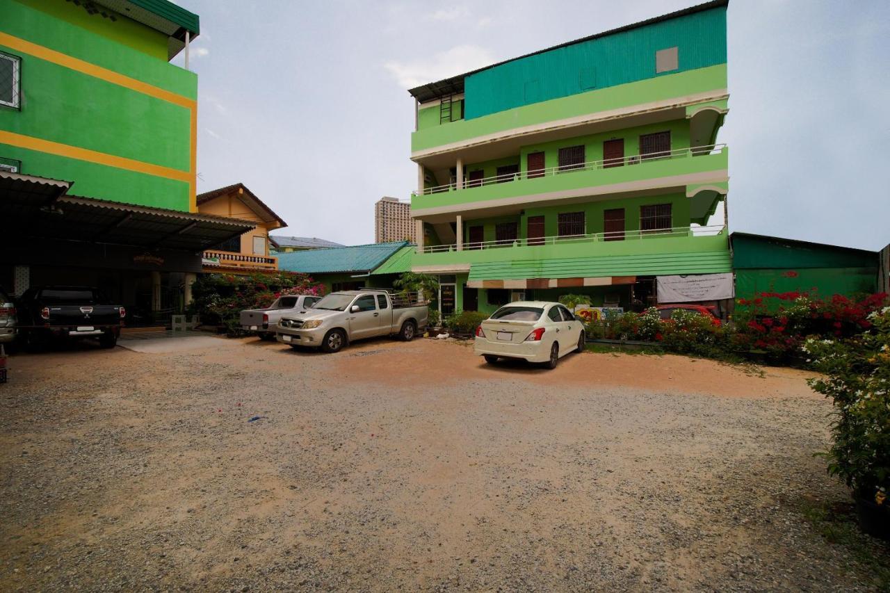 Khanidta Resort Pattaja Kültér fotó